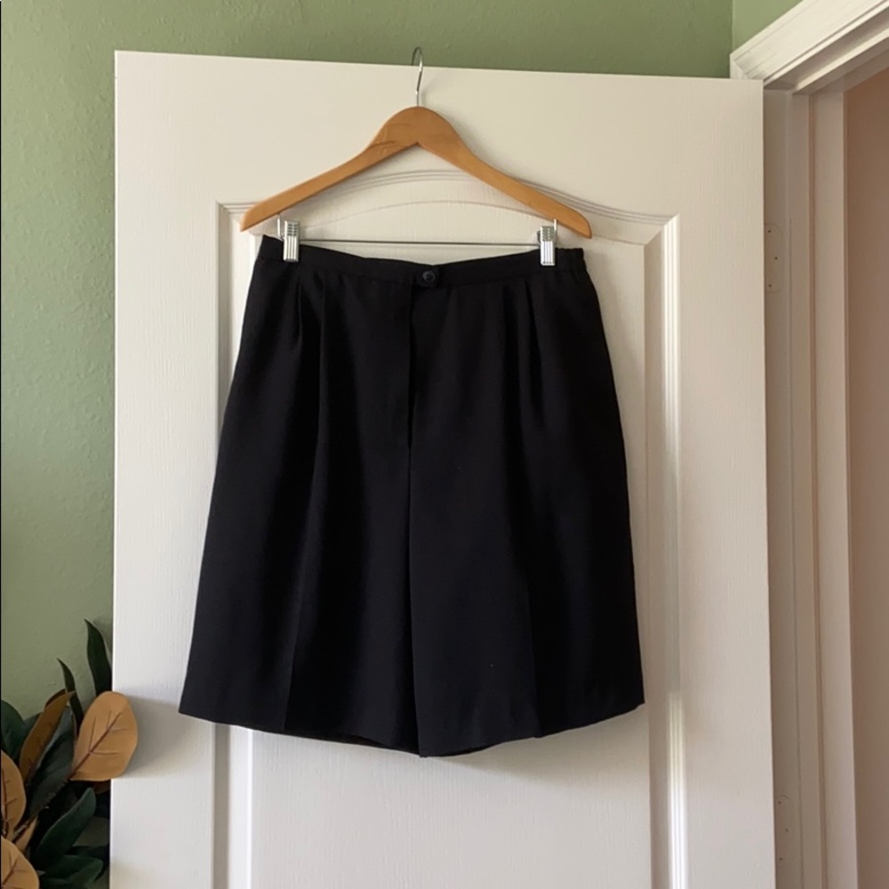 Calling all vintage lovers wide leg shorts r here!